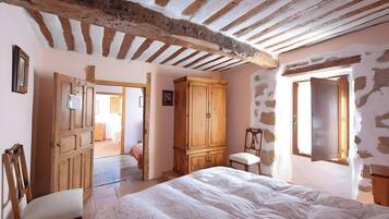 6 chambres, Wi-Fi gratuit, draps fournis