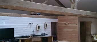 Cottage 'Du Verger Saint Vincent' with Mountain View, Private Terrace and Air Conditioning