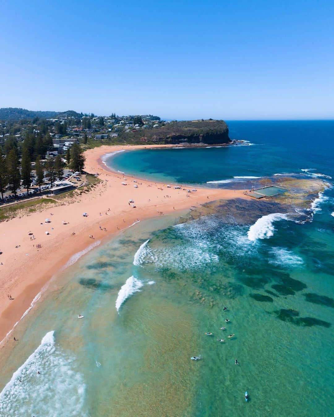 Mona Vale Beach: 2x Rockpools, suitable for toddlers & the larger 30m pool.