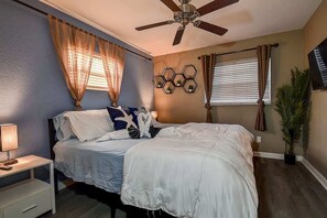 3 bedrooms, iron/ironing board, travel cot, free WiFi