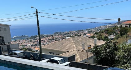 Villa 'Angela' con vistas al mar, piscina privada y Wi-Fi