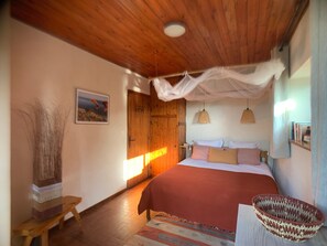 4 camere, ferro/asse da stiro, Wi-Fi gratuito, lenzuola