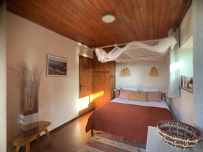 4 quartos, ferros/tábuas de passar roupa, Wi-Fi de cortesia