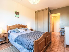 1 bedroom, Internet