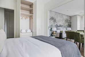 2 Schlafzimmer, Bügeleisen/Bügelbrett, WLAN, Bettwäsche
