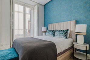 2 chambres, fer et planche à repasser, Wi-Fi, draps fournis