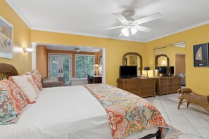 2 bedrooms, desk, iron/ironing board, free WiFi