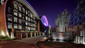 Exterior - Gloria Plaza Hotel Dongsheng (Beijing)