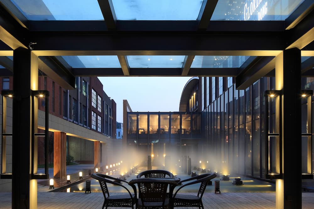 Gloria Plaza Hotel Dongsheng