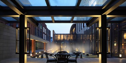 Gloria Plaza Hotel Dongsheng