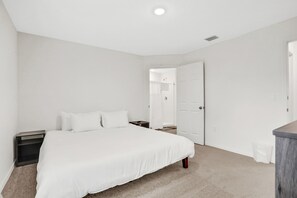 3 bedrooms, iron/ironing board, travel crib, free WiFi