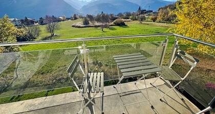 Sunny Lily facing the swiss Alps - Crans Montana