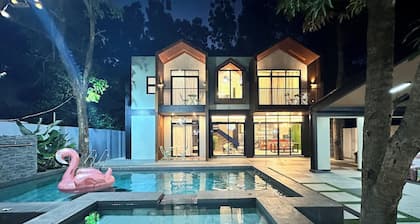 Charming 3-bedroom villa with private plunge pool in Lubao Pampanga