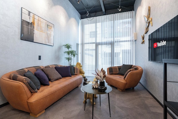 1 chambre, lit avec matelas en mousse à mémoire