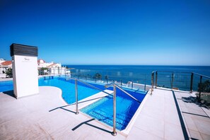 Pool - Luxury Duplex Infinity Pool - EHHouse (Estepona)