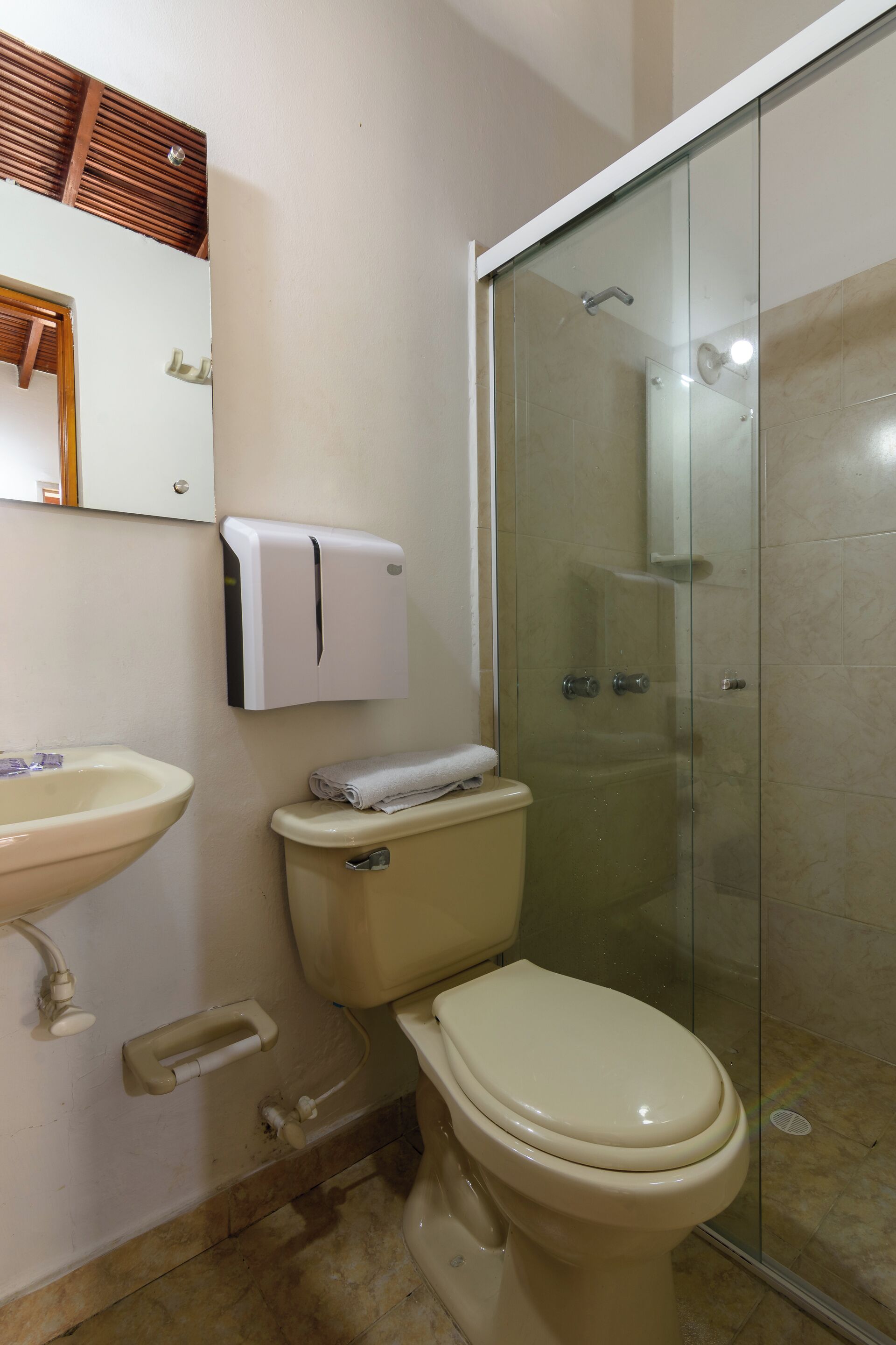 经济双床房 | 浴室