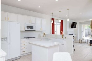 Vaisselle et ustensiles