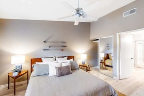 2 bedrooms, iron/ironing board, WiFi, bed sheets