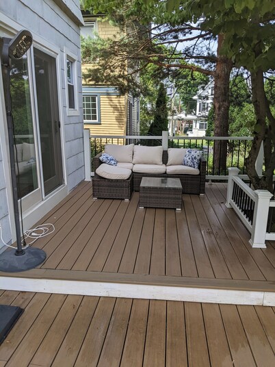 Historic 6-bedroom Retreat in Montclair,NJ- Perfect for Families & Groups!