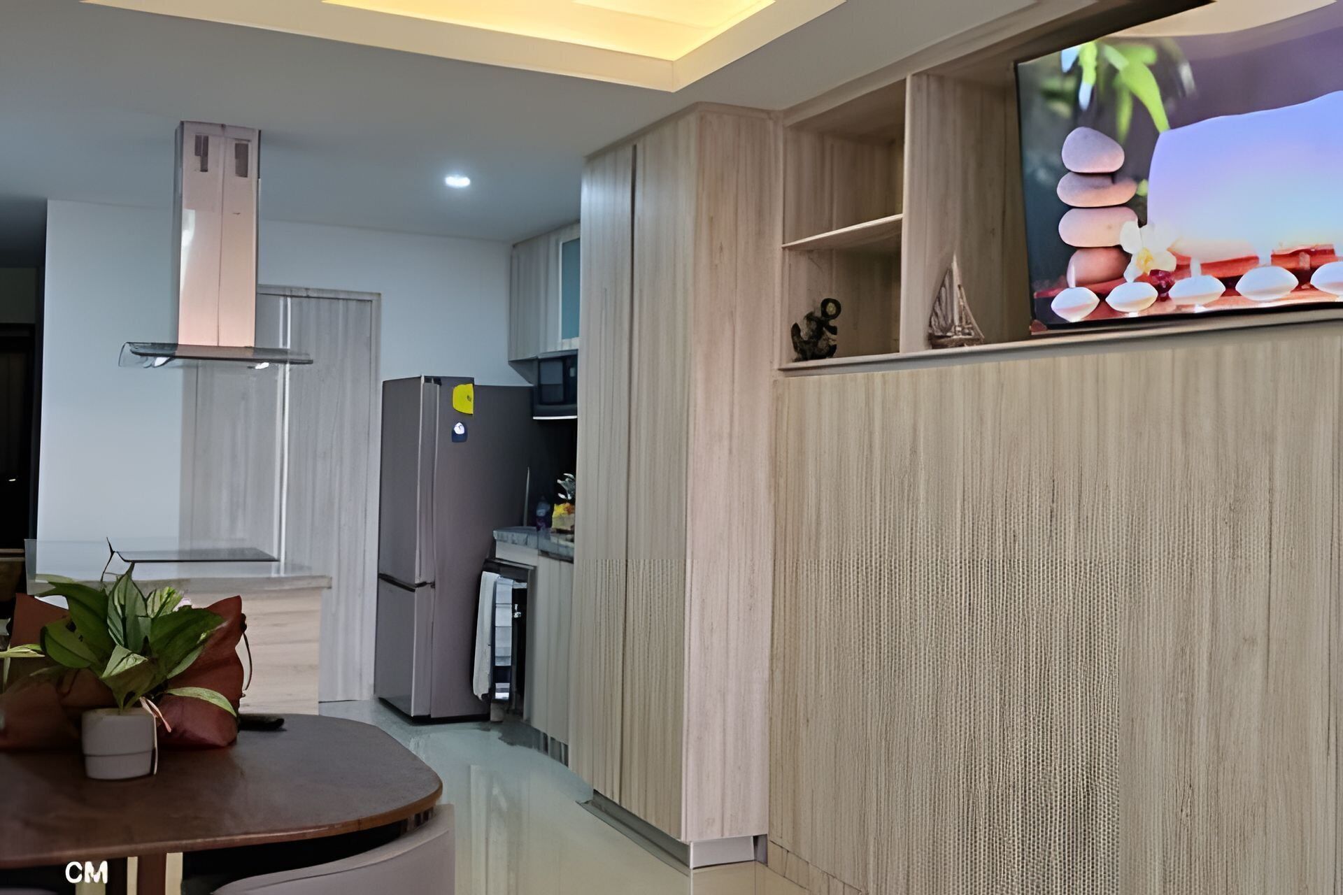 Apartment | Dining