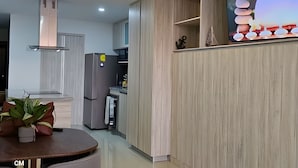 Apartment | Dining