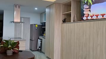 Apartment | Dining