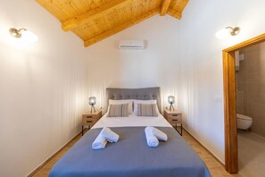 4 slaapkamers, een strijkplank/strijkijzer, gratis wifi, beddengoed