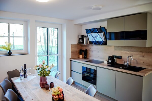 Imagen sin descripción, 1 de 44, botón