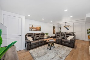 Smart TV, fireplace, video games, books