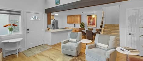 Maison, 3 chambres | Intérieur