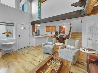 Fairway Desert Vista-valley Views Next To Golf 3 Bedroom Home