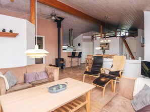 House | Dining - 4 Star Holiday Home in Tarm (Tarm)