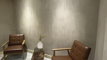 Luxury Suite, Golf View | In-room safe, desk, laptop workspace, soundproofing