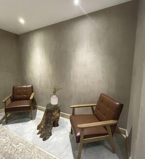 Luxury Suite, Golf View | In-room safe, desk, laptop workspace, soundproofing - Hotel Golf Suites (Playa del Carmen)