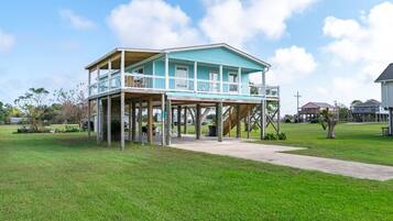House, 3 Bedrooms | Exterior