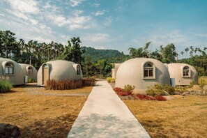 Mặt tiền nơi lưu trú