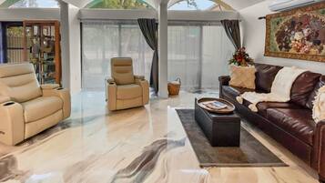 House, 1 Bedroom | Interior