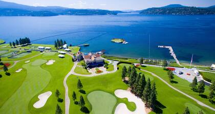 The Grand on Garden: Steps from Downtown CDA, Near Lake, Dining and Local Attractions!