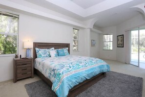 4 bedrooms, iron/ironing board, free WiFi, bed sheets - Tradewinds - Bayshore Drive pool home (Englewood)