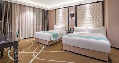 Pazhou XANA Deluxe International Hotel Pazhou Convention and Exhibition Center Changgang Subway Metro Branch - Free Shuttle Bus to Canton Fair Complex During Canton Fair Period