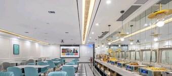 Pazhou XANA Deluxe International Hotel Pazhou Convention and Exhibition Center Changgang Subway Metro Branch - Free Shuttle Bus to Canton Fair Complex During Canton Fair Period