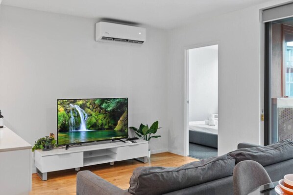 TV