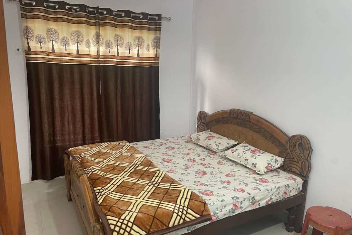 Deluxe Double Room, City View | Free WiFi, bed sheets