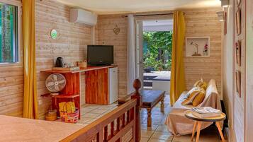 Caja de seguridad en la habitación y wifi gratis