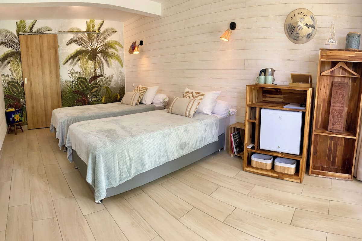 Comfort Twin Room, Garden View | In-room safe, free WiFi