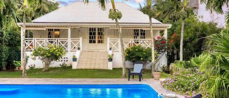 Voorkant van accommodatie