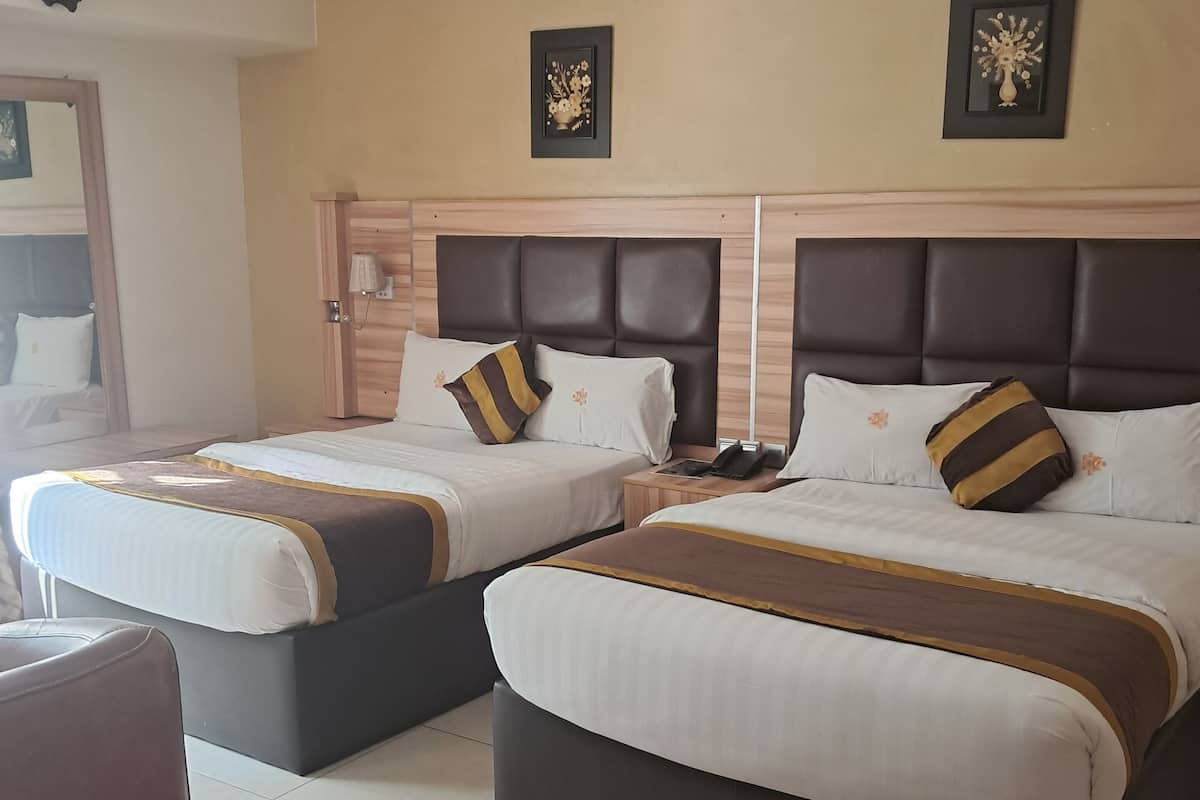Comfort Twin Room, City View | Free WiFi, bed sheets