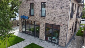 Exterior - Apartment 'Neptune' with Balcony and Wi-Fi (Sankt Peter-Ording)