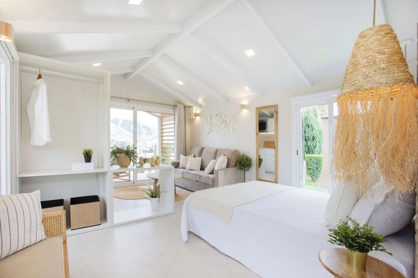 Exclusive Bungalow | Living area | 30-inch Smart TV with satellite channels