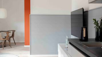 Kühlschrank, Ofen, Herdplatte, Geschirrspüler